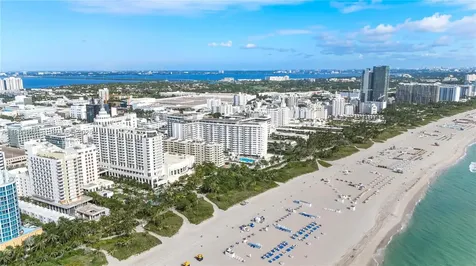 100 Lincoln Road Miami Beach FL 33139