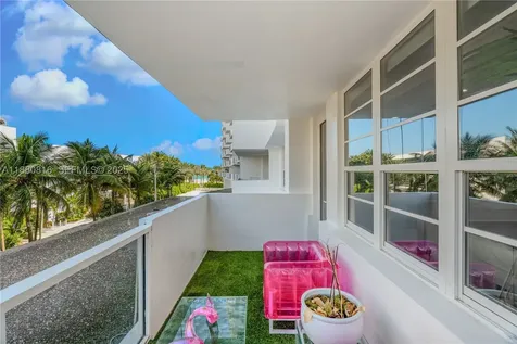 100 Lincoln Road Miami Beach FL 33139