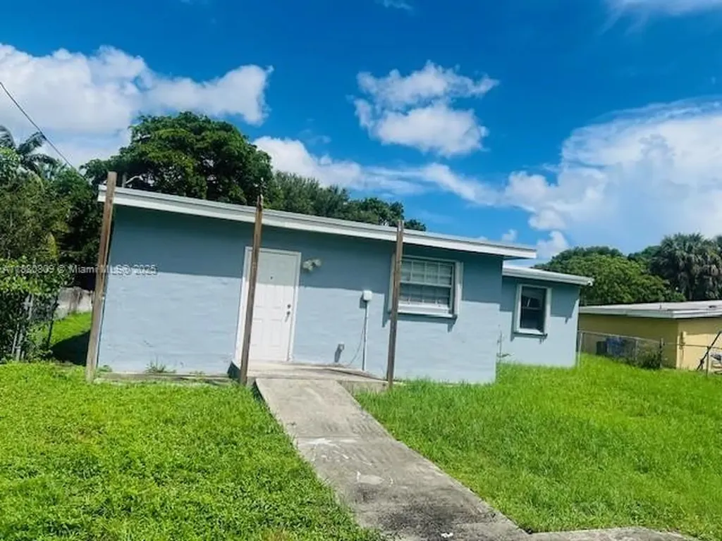 1732 NW 18th Street Fort Lauderdale FL 33311