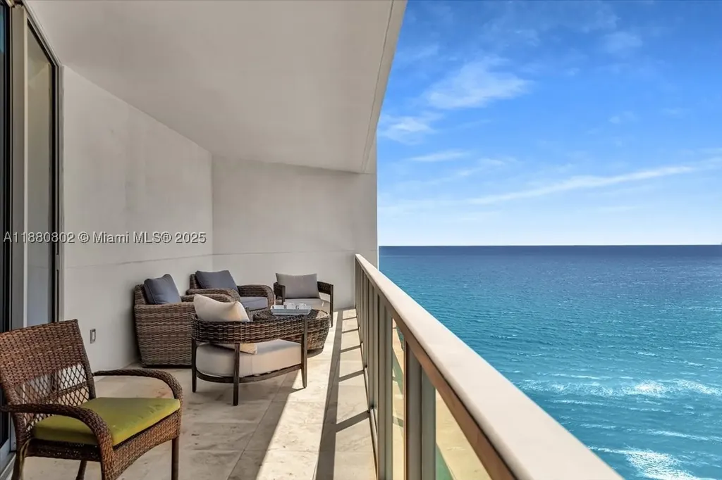 3101 S Ocean Drive Hollywood FL 33019