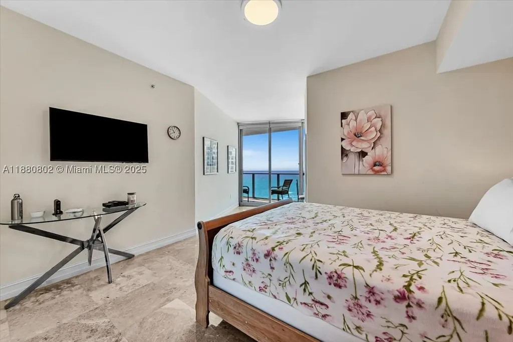 3101 S Ocean Drive Hollywood FL 33019