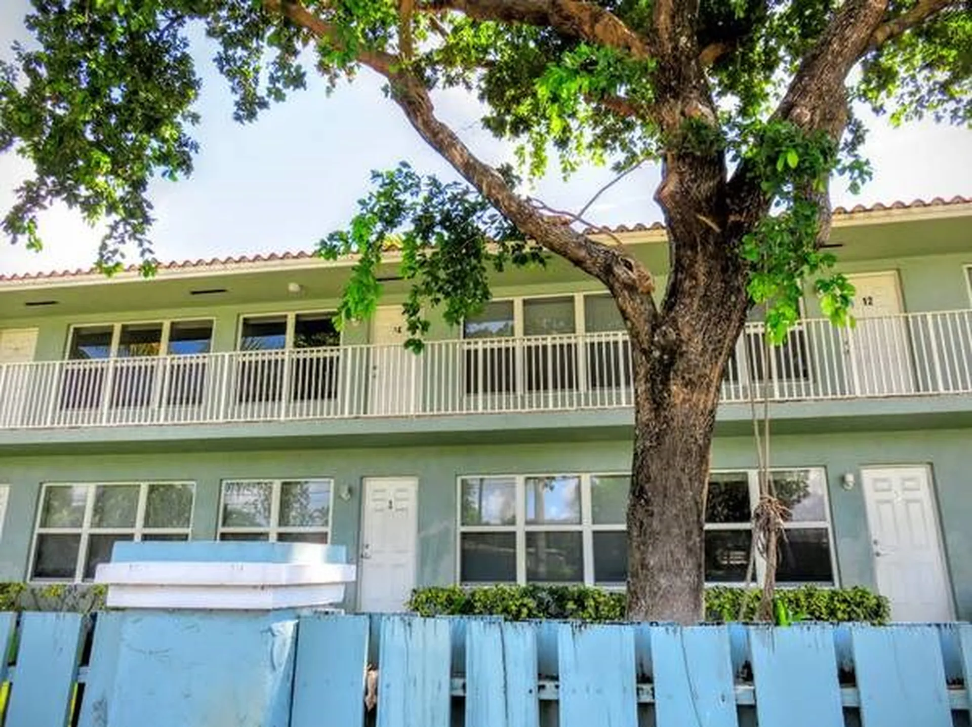 3101 S Ocean Drive Hollywood FL 33019