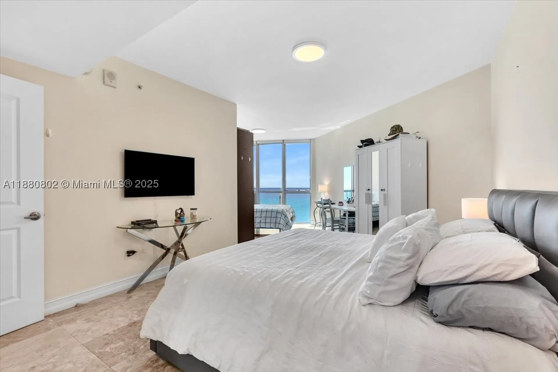 3101 S Ocean Drive Hollywood FL 33019