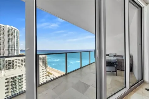 3101 S Ocean Drive Hollywood FL 33019