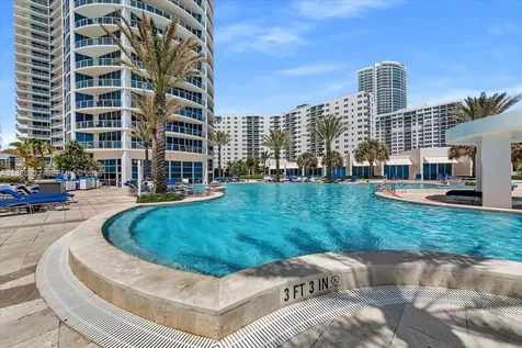 3101 S Ocean Drive Hollywood FL 33019