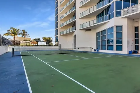 3101 S Ocean Drive Hollywood FL 33019