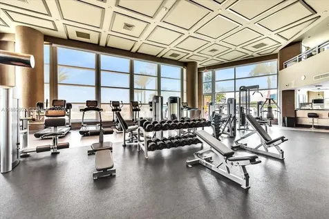 3101 S Ocean Drive Hollywood FL 33019