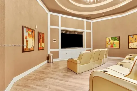3101 S Ocean Drive Hollywood FL 33019