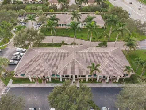 5200 S University Drive Davie FL 33328
