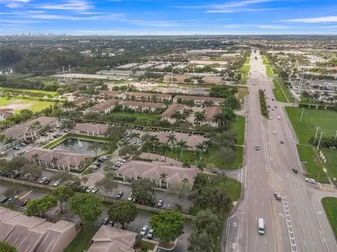 5200 S University Drive Davie FL 33328