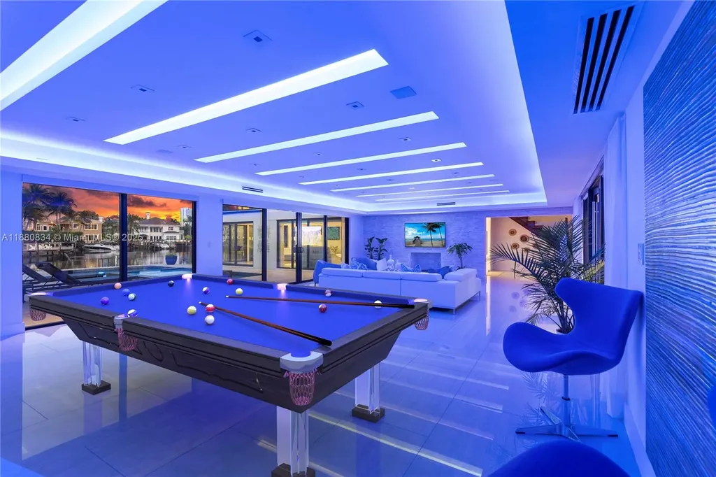1025 Diplomat Parkway Hollywood FL 33019