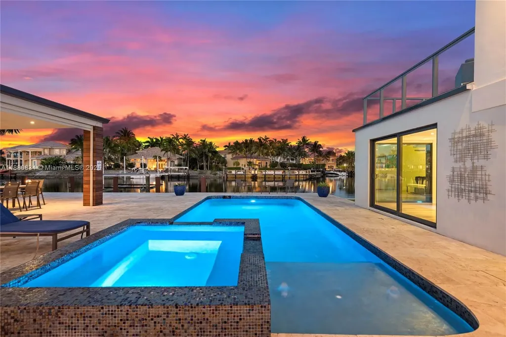 1025 Diplomat Parkway Hollywood FL 33019