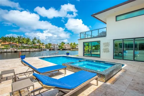 1025 Diplomat Parkway Hollywood FL 33019
