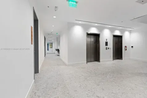 2820 NE 214th Street Aventura FL 33180