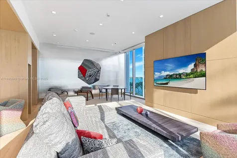 700 NE 26th Terrace Miami FL 33137
