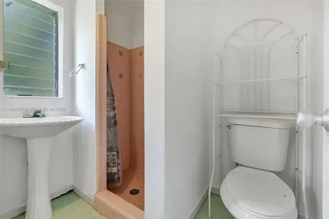 310 SW 1st Avenue Boynton Beach FL 33435