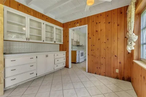 310 SW 1st Avenue Boynton Beach FL 33435