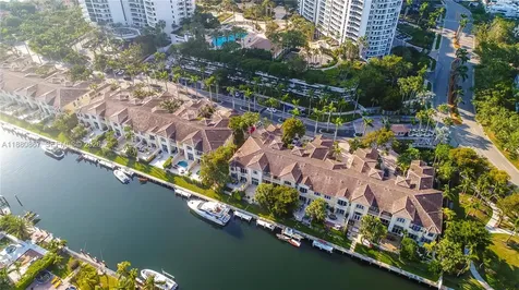 3705 NE 214 Street Aventura FL 33180
