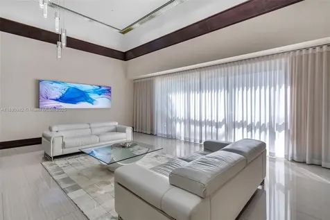 16485 Collins Avenue Sunny Isles Beach FL 33160