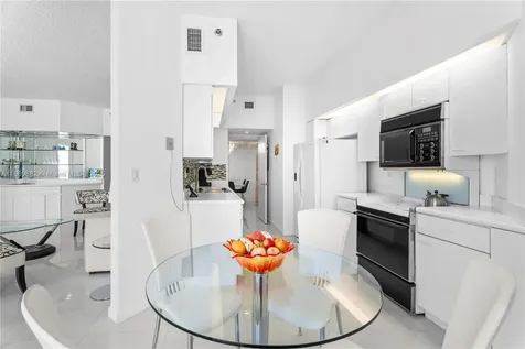 16485 Collins Avenue Sunny Isles Beach FL 33160