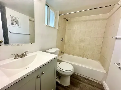 13285 NE 6th Avenue North Miami FL 33161