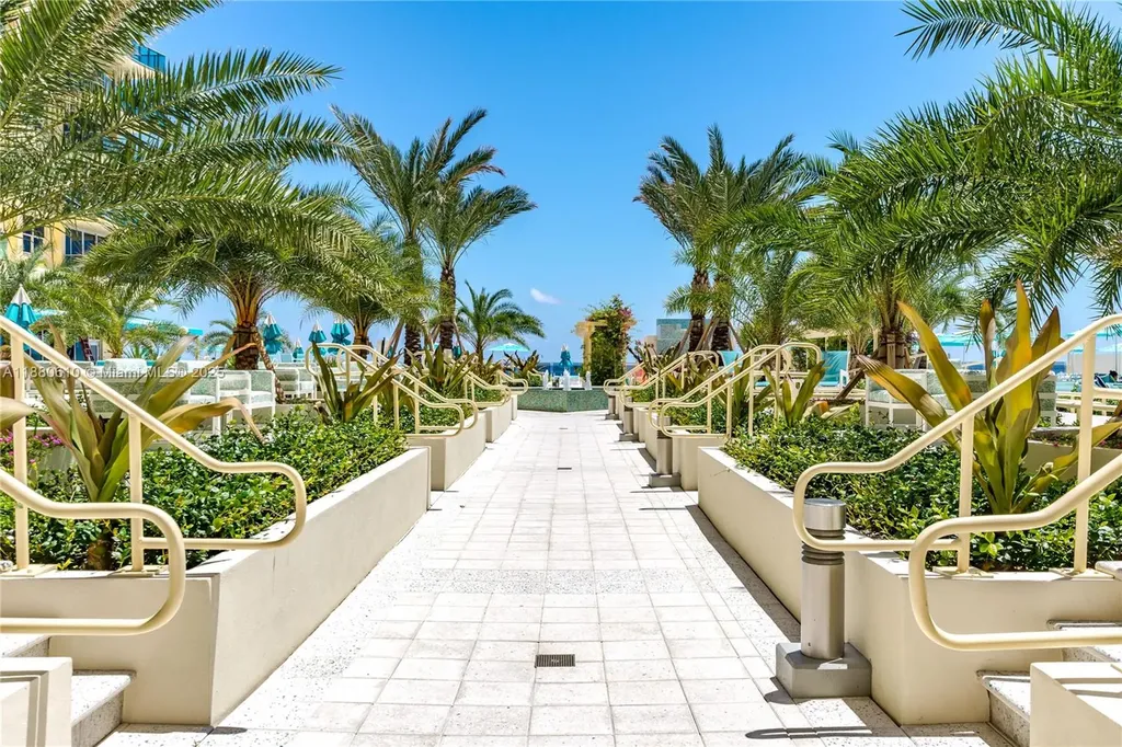 2501 S Ocean Drive Hollywood FL 33019