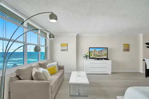 2501 S Ocean Drive Hollywood FL 33019