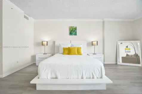 2501 S Ocean Drive Hollywood FL 33019