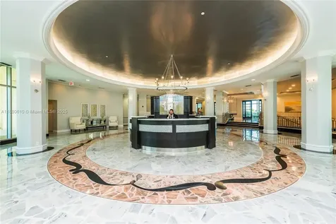 2501 S Ocean Drive Hollywood FL 33019