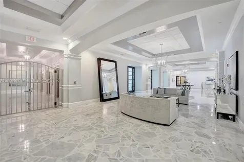 2501 S Ocean Drive Hollywood FL 33019