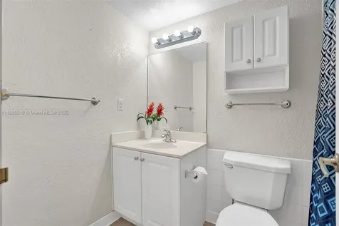 2501 S Ocean Drive Hollywood FL 33019