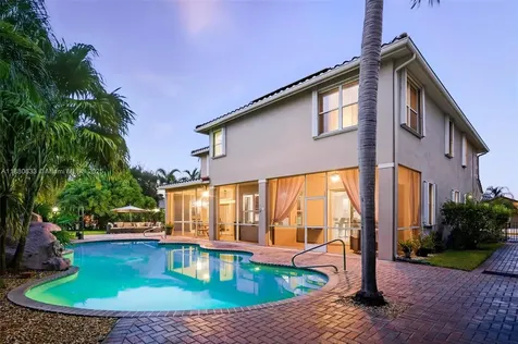 15998 SW 3rd Street Pembroke Pines FL 33027