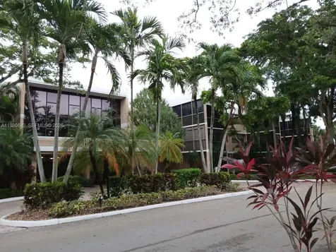 16325 Golf Club Road Weston FL 33326