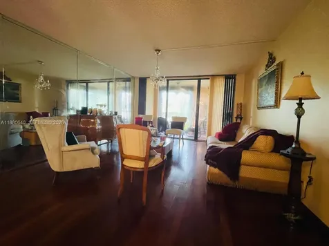16325 Golf Club Road Weston FL 33326