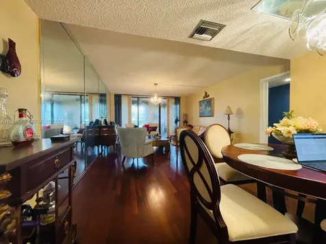 16325 Golf Club Road Weston FL 33326
