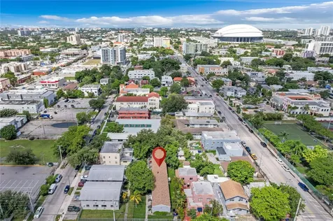 110 NW 9th Avenue Miami FL 33128