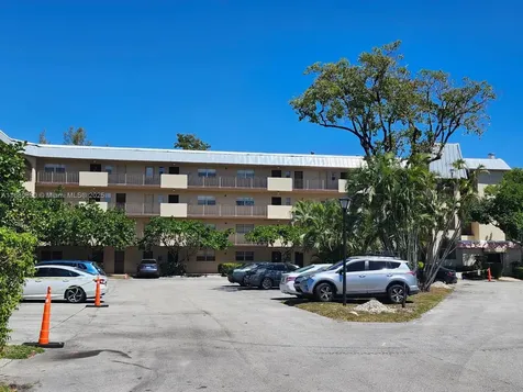 Lauderhill FL 33319