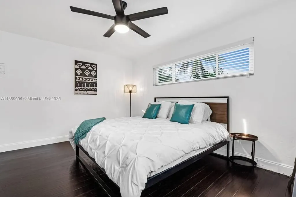 2041 SW 37th Terrace Fort Lauderdale FL 33312