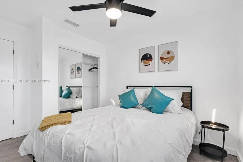 2041 SW 37th Terrace Fort Lauderdale FL 33312