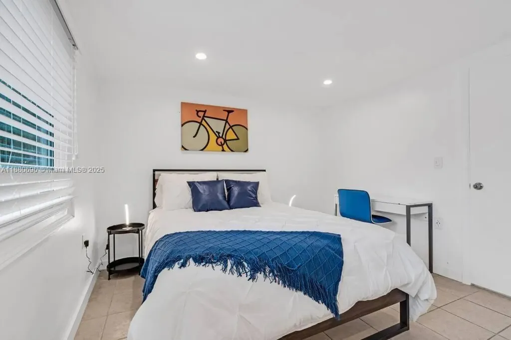 2041 SW 37th Terrace Fort Lauderdale FL 33312