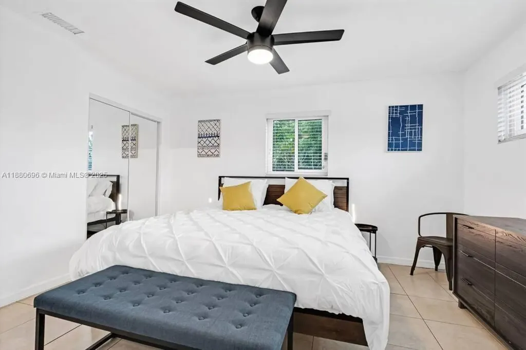 2041 SW 37th Terrace Fort Lauderdale FL 33312