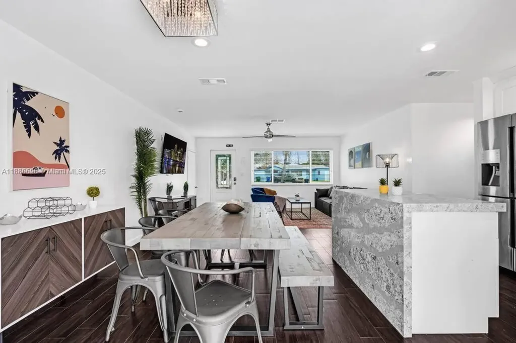 2041 SW 37th Terrace Fort Lauderdale FL 33312