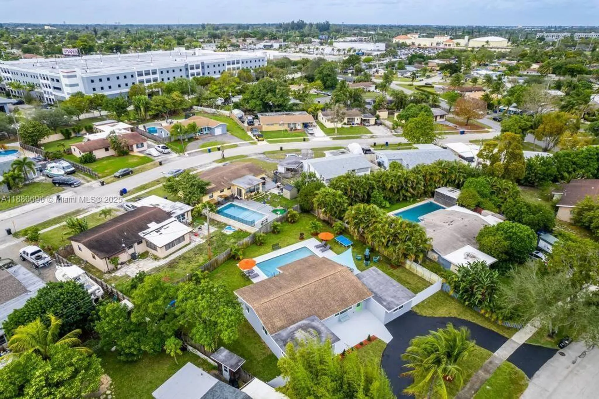 2041 SW 37th Terrace Fort Lauderdale FL 33312