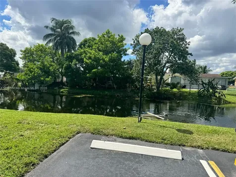 4141 NW 44th Avenue Lauderdale Lakes FL 33319