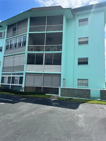 4141 NW 44th Avenue Lauderdale Lakes FL 33319