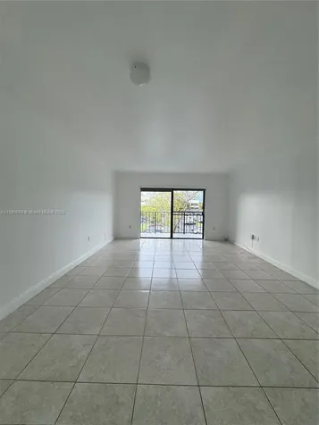 10431 N Kendall Drive Miami FL 33176