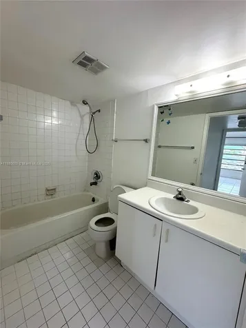 10431 N Kendall Drive Miami FL 33176