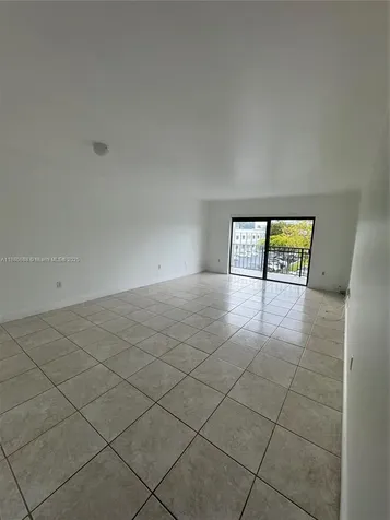 10431 N Kendall Drive Miami FL 33176