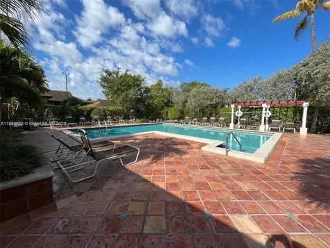10431 N Kendall Drive Miami FL 33176