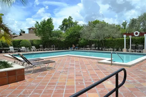 10431 N Kendall Drive Miami FL 33176